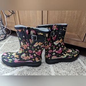 Rubber rain boots, chicken print
